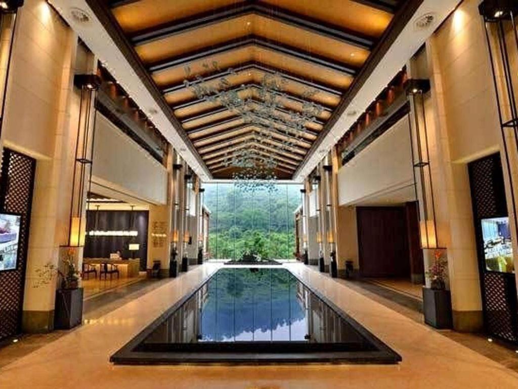 หงชู่ฉาน โฮเต็ล เมาท์ อี้เหมย Hotel เล่อซาน ภายนอก รูปภาพ