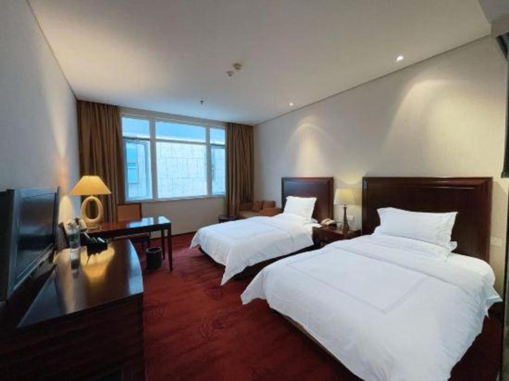 หงชู่ฉาน โฮเต็ล เมาท์ อี้เหมย Hotel เล่อซาน ภายนอก รูปภาพ