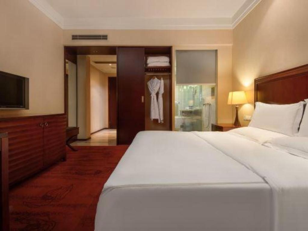 หงชู่ฉาน โฮเต็ล เมาท์ อี้เหมย Hotel เล่อซาน ภายนอก รูปภาพ