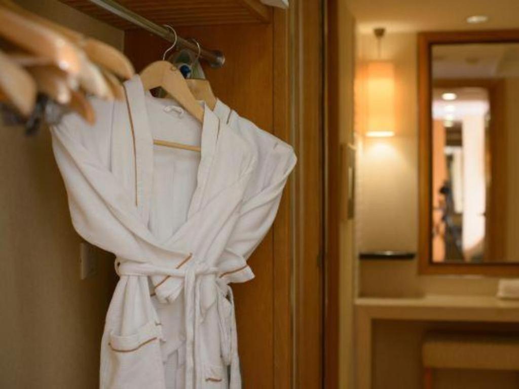 หงชู่ฉาน โฮเต็ล เมาท์ อี้เหมย Hotel เล่อซาน ภายนอก รูปภาพ