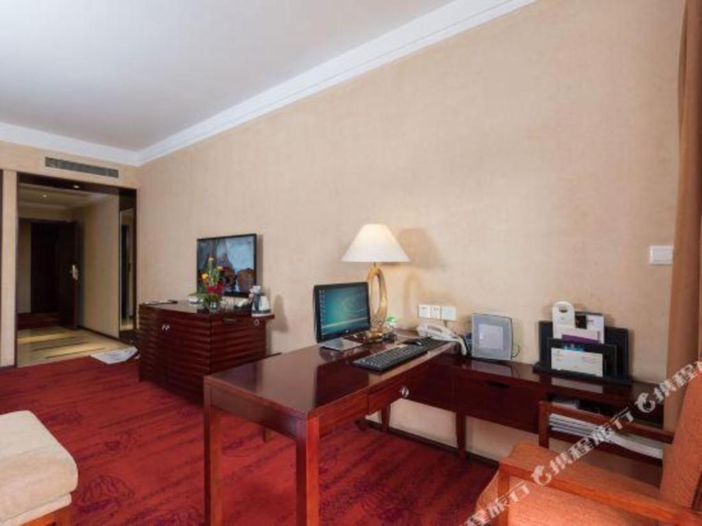 หงชู่ฉาน โฮเต็ล เมาท์ อี้เหมย Hotel เล่อซาน ภายนอก รูปภาพ