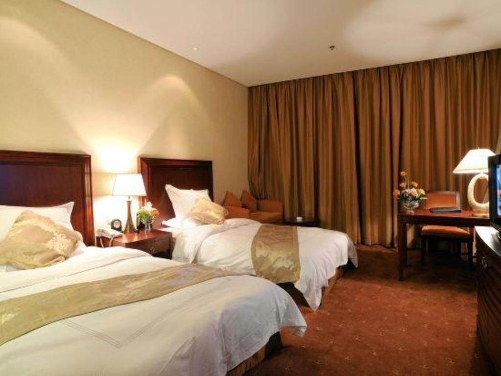 หงชู่ฉาน โฮเต็ล เมาท์ อี้เหมย Hotel เล่อซาน ภายนอก รูปภาพ