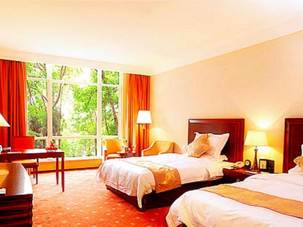 หงชู่ฉาน โฮเต็ล เมาท์ อี้เหมย Hotel เล่อซาน ภายนอก รูปภาพ