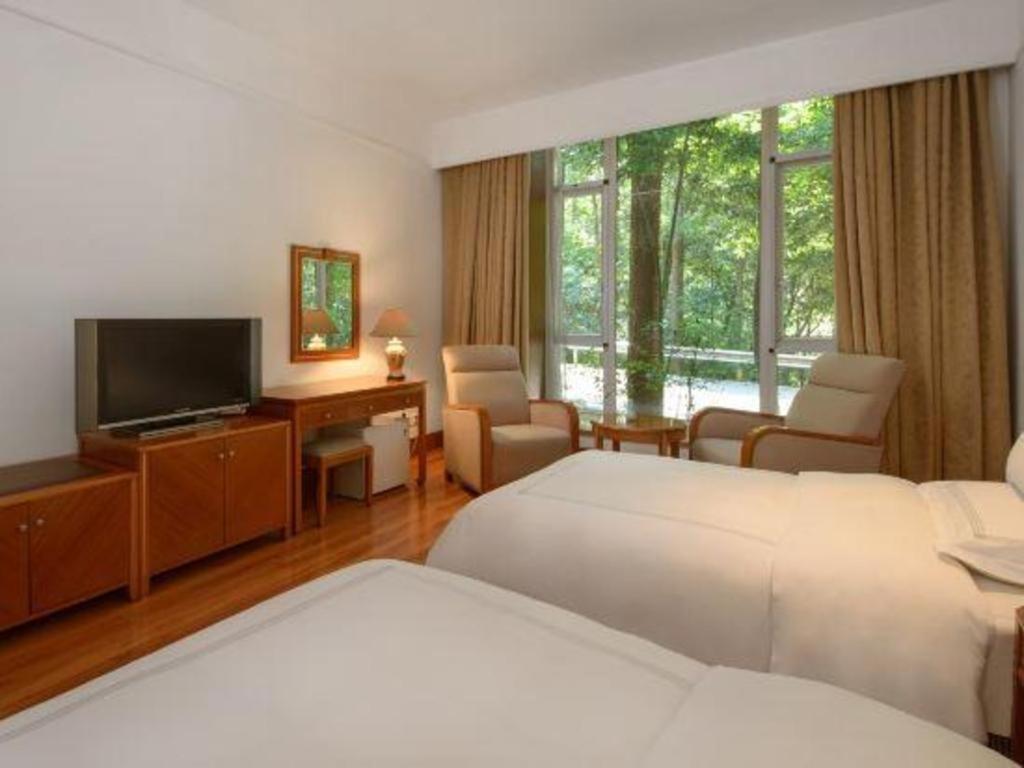หงชู่ฉาน โฮเต็ล เมาท์ อี้เหมย Hotel เล่อซาน ภายนอก รูปภาพ