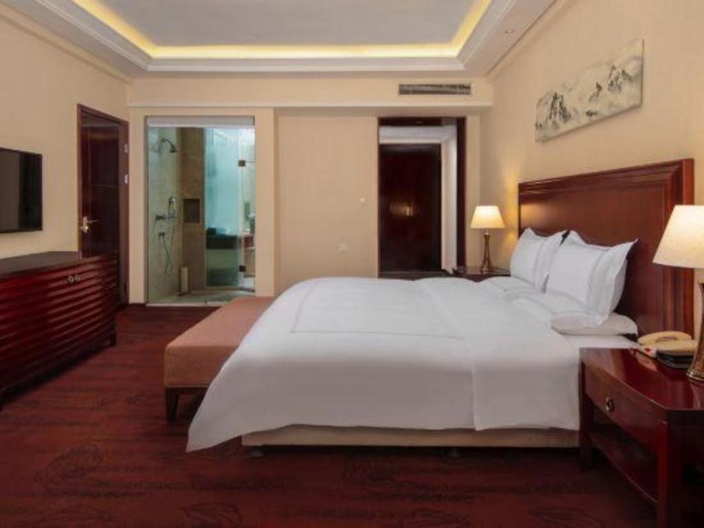 หงชู่ฉาน โฮเต็ล เมาท์ อี้เหมย Hotel เล่อซาน ภายนอก รูปภาพ